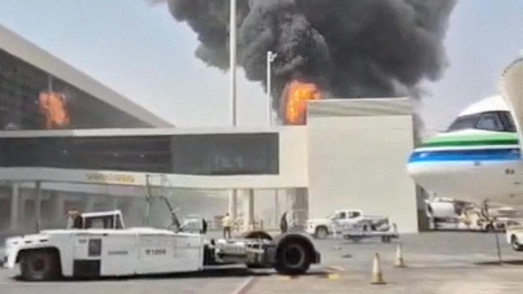 One Killed, 11 Injured in Second Houthi Strike on Riyadh Airport
